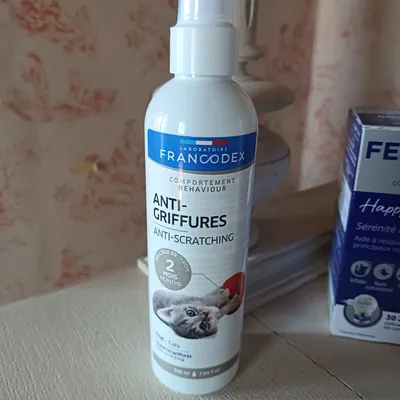 Spray educatif neuf protection meuble